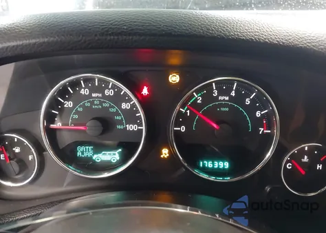 2013 Jeep Wrangler Unlimited Rubicon из США, поврежденный, VIN 1C4HJWFG8DL593392